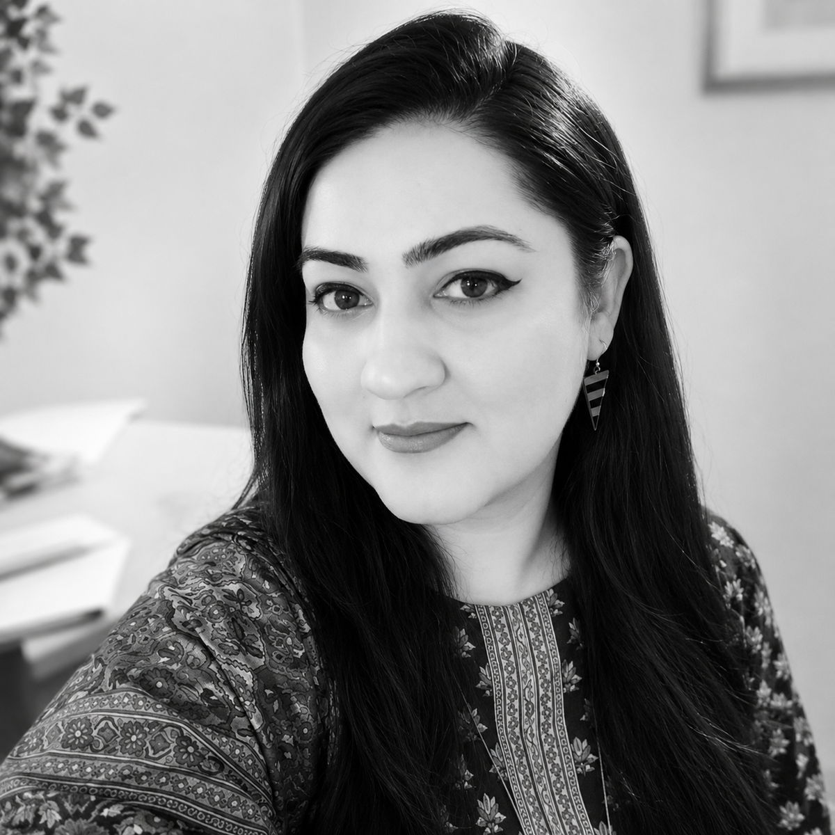 Pakistani miniature artist Hifza Khan